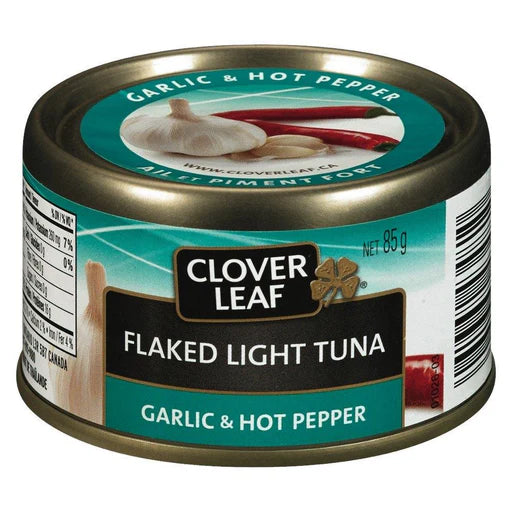 Clover leaf and garlic hot pepper flakes light tuna 28g